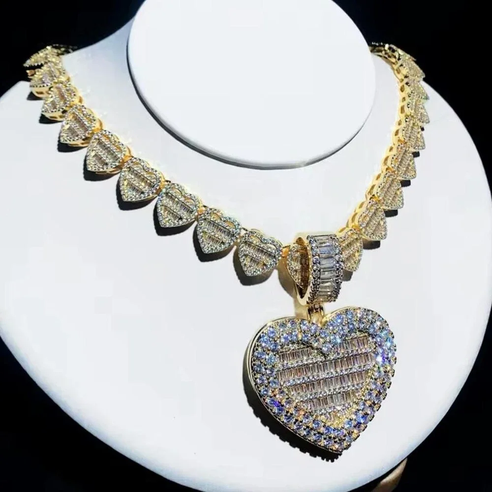 Gold Heart Necklace With Heart 63 E 7